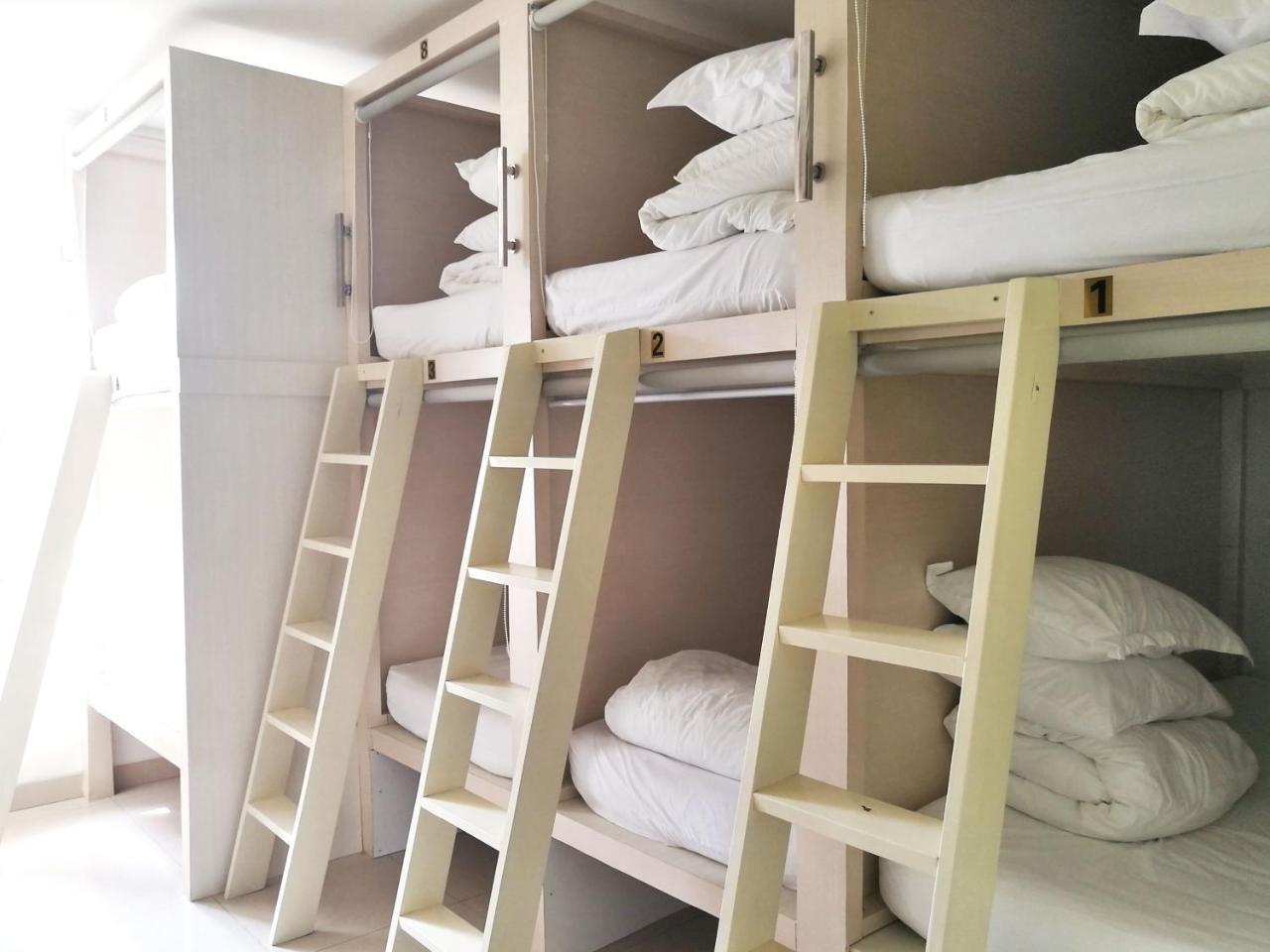 Homiestay Jakarta Eksteriør bilde