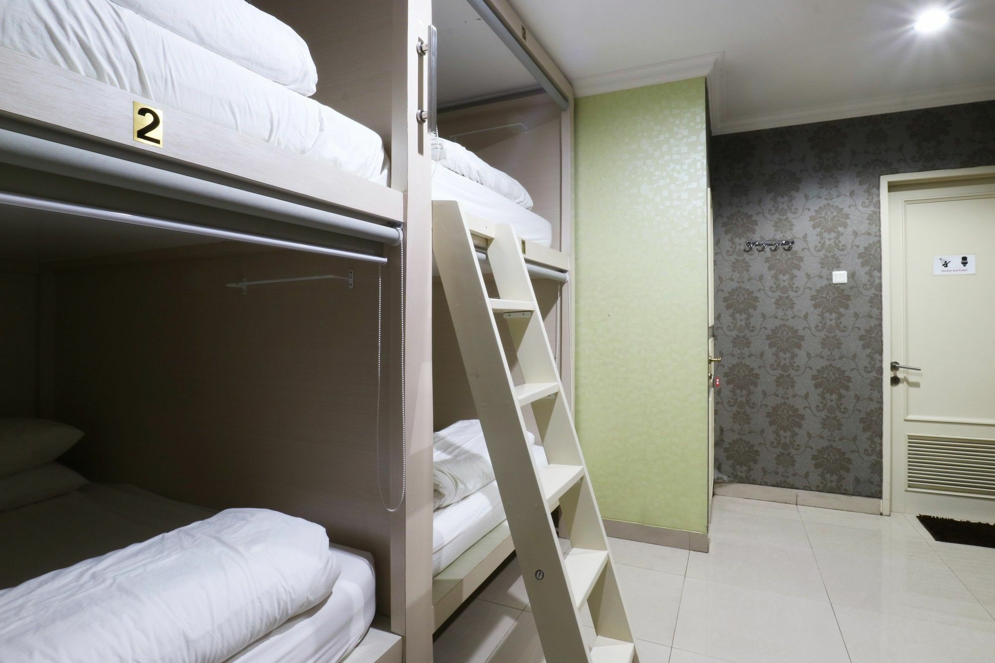Homiestay Jakarta Eksteriør bilde